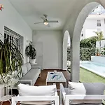 Βίλα Casa En Σίτζες