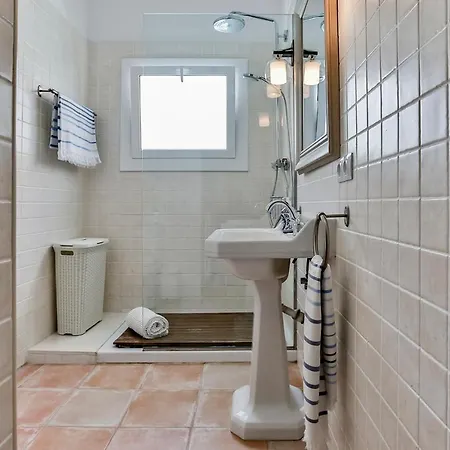 Casa En *